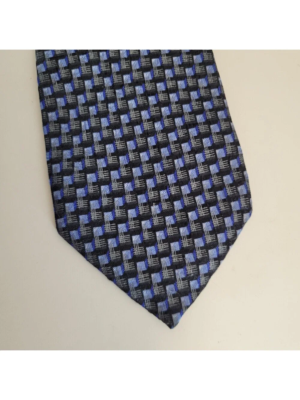 Ermenegildo Zegna measurements width